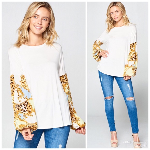Tops - 🥰LAST 3! Stunning Balloon Sleeve Chain Print Top